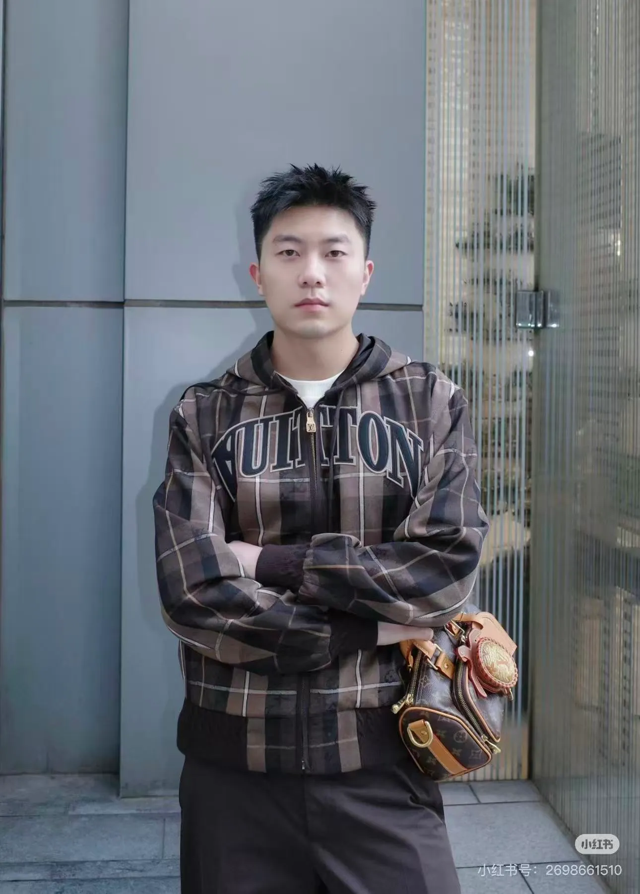 Louis Vuitton/Louis Vuitton Retro plaid curved letter embroidered hooded jacket